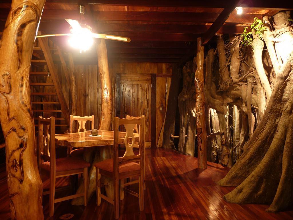 קאוויטה Topos Tree House מראה חיצוני תמונה